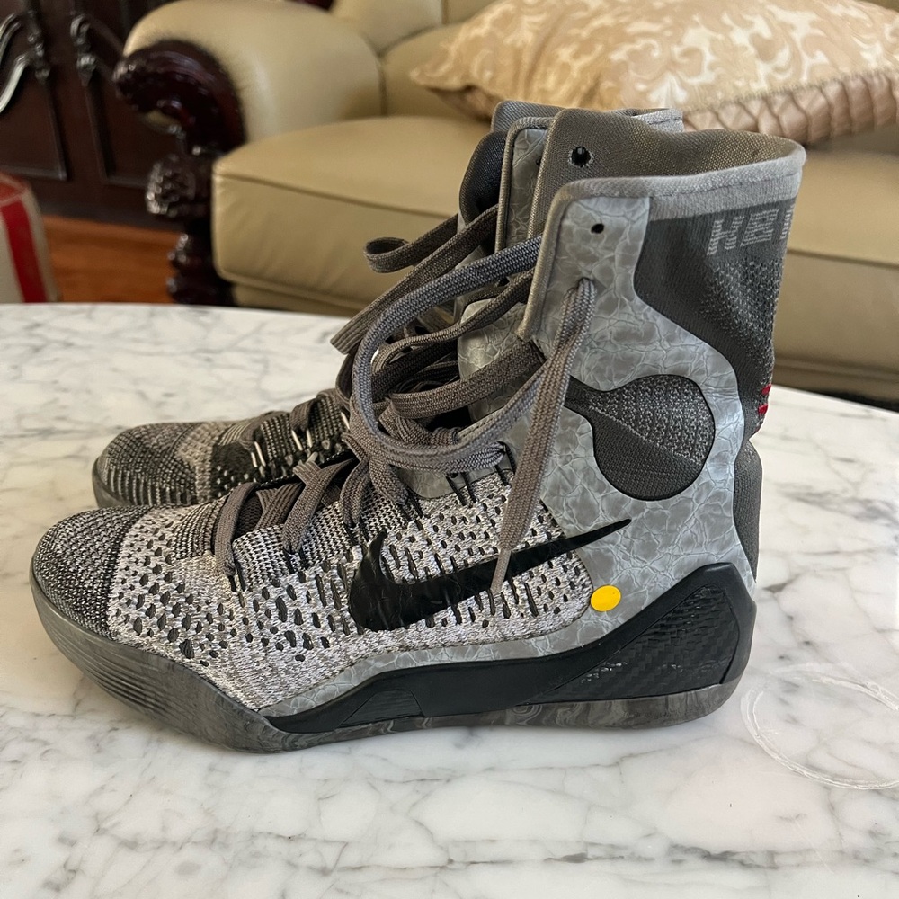 Nike air